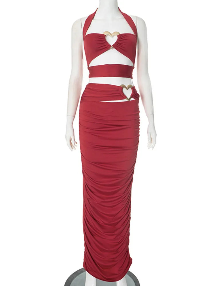 Romantic Red Evening Wear with Heart Buckle - Halter Top &amp; Skirt | Party Dresses