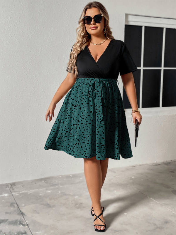 Plus Size Leopard Print A-Line Cinched Midi Dress for Summer | Curvy Dresses