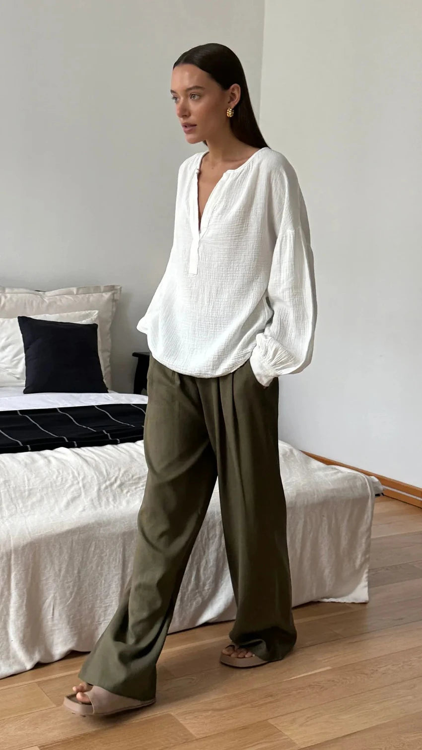 Casual Henley Neck Blouse with Drop Shoulders in Cotton | Dresses