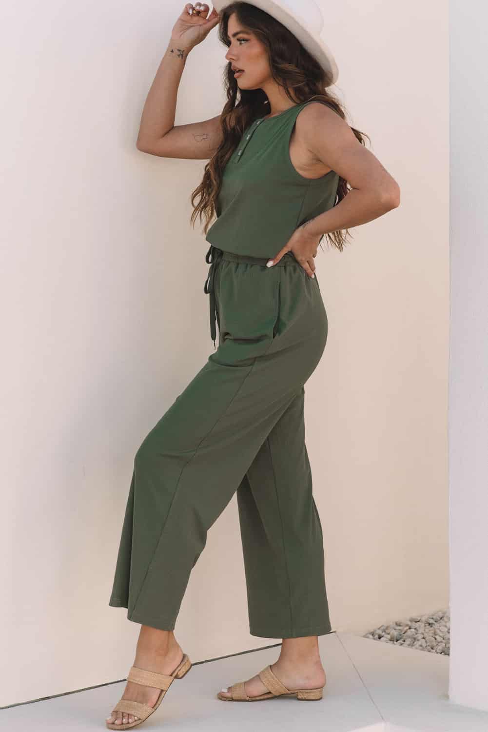 Casual Green Sleeveless Jumpsuit with Pockets for Women | Jumpsuits & Rompers