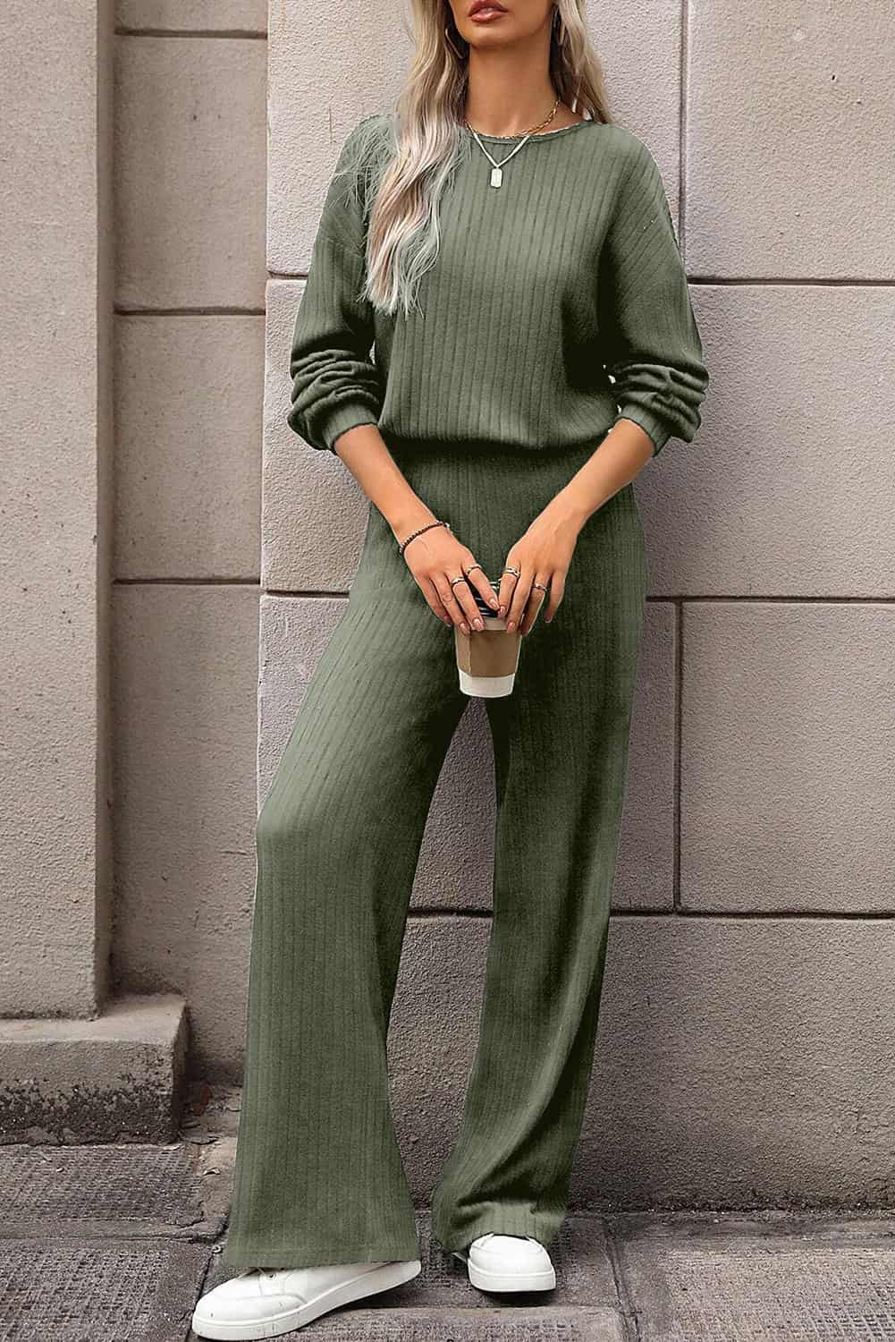 Wide-Leg Ribbed Knit Black Jumpsuit for Women’s Streetwear | Jumpsuits & Rompers